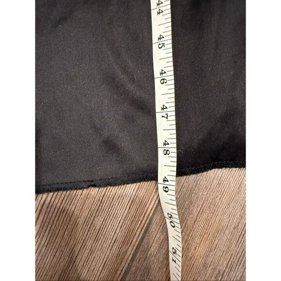 Women’s Nun Costume OSFM - Picture 2 of 3